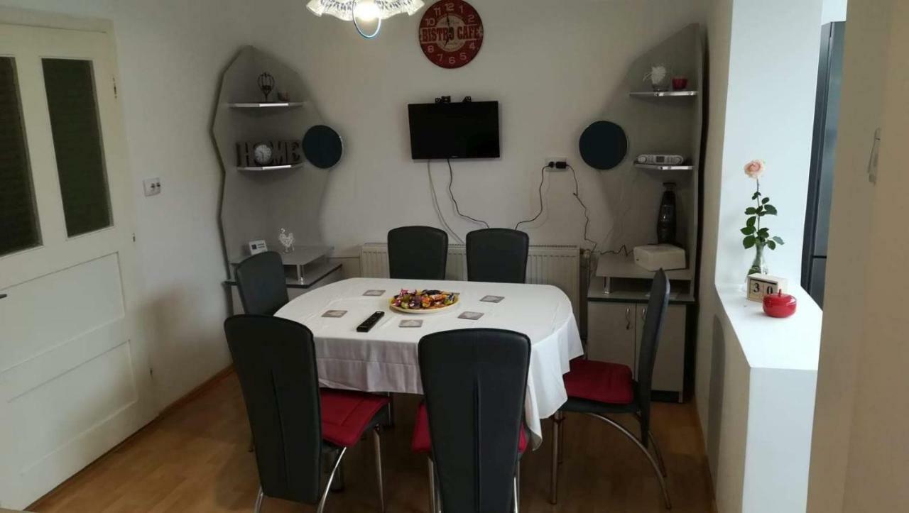 Horea 11 Sighişoara Exteriör bild
