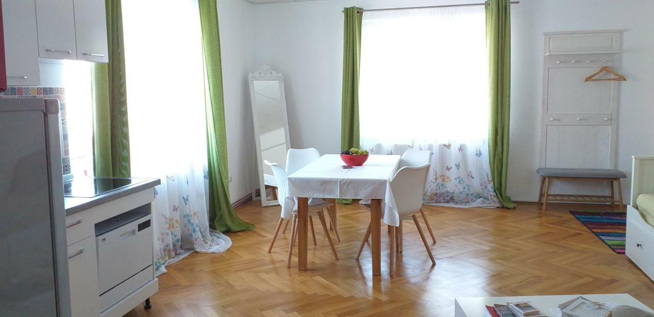 Horea 11 Sighişoara Exteriör bild